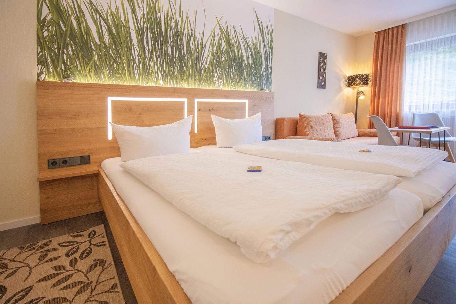 Hotel - Gasthof Blume 오페나우 외부 사진